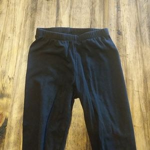 healthtex Bottoms - Girls black leggings size 4T healthtex Bottoms - Girls black leggings size 4T